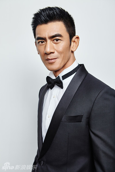 任天野简约风时尚随性