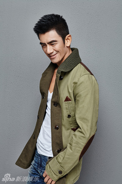 任天野简约风时尚随性