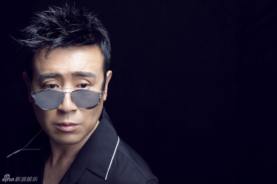 组图:于和伟全新时尚写真 文艺不失型男风范_高清图集_新浪网