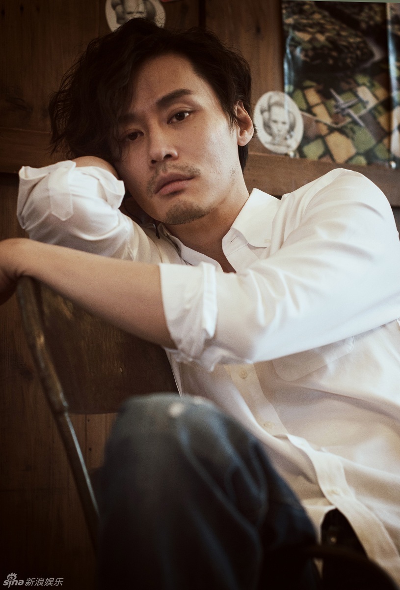 组图:程皓枫曝零ps生活写真 熟男魅力炸裂_高清图集_新浪网