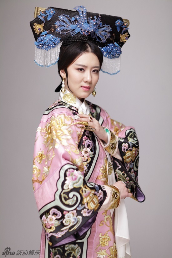 组图:演员杨淇从福晋变身慈禧定妆照曝光_高清图集_新浪网