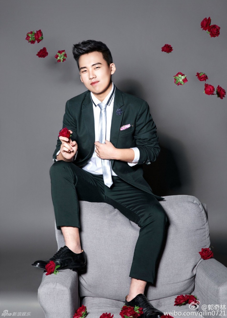 郭麒麟瘦啦! 支持   键翻阅图片 列表查看 大图 全屏观看 2016.03.