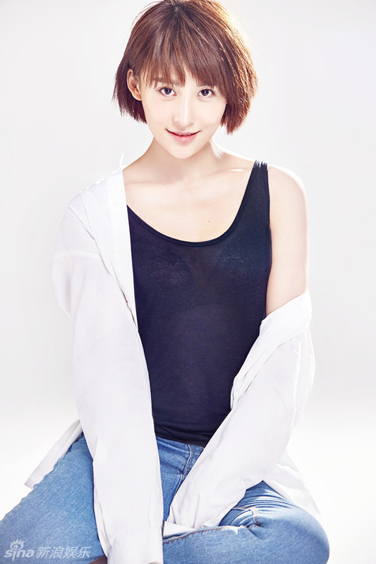 贾青阳光率性写真  帅气示范女神攻