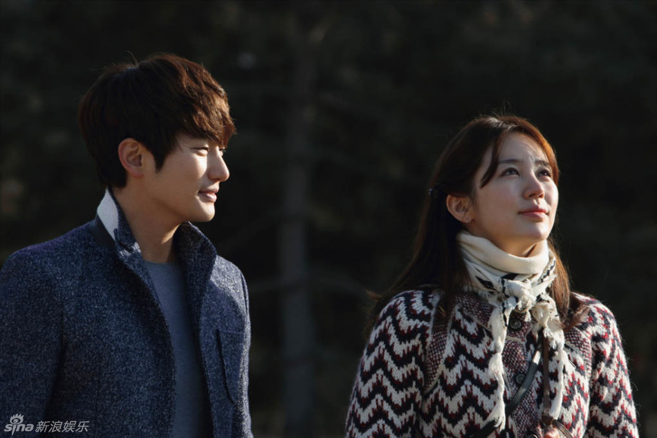 组图:《爱后爱》曝剧照 朴施厚尹恩惠甜蜜约会_高清图集_新浪网