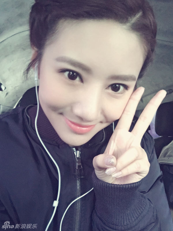 组图:吴优海量私房照 滑板女孩尽显bf风_高清图集_新浪网