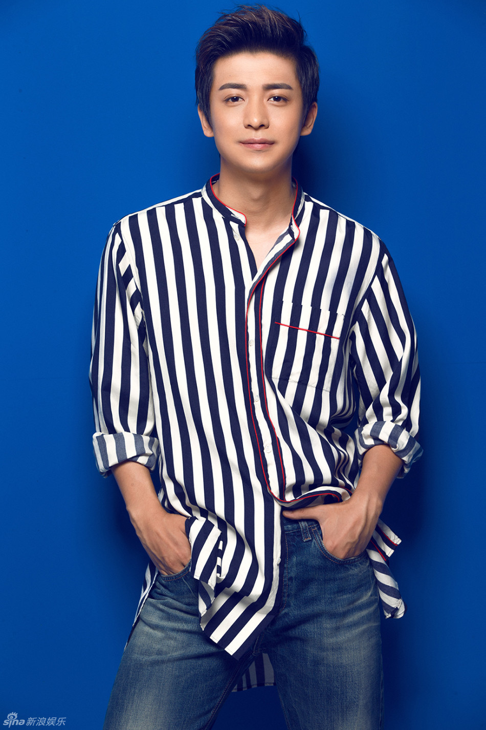 李佳航