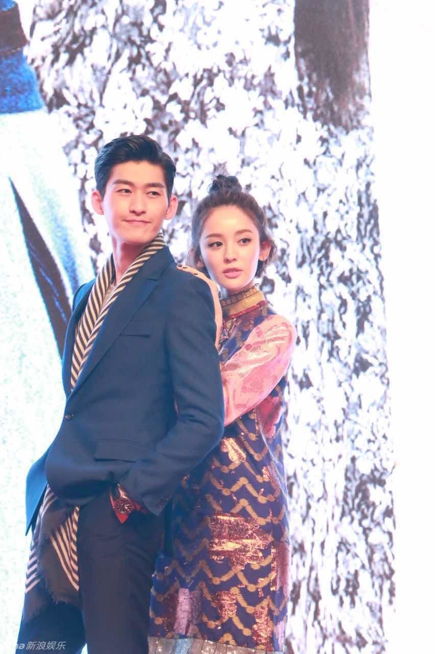 组图:张翰娜扎同框 回应拍照事件:望互相尊重_高清图集_新浪网