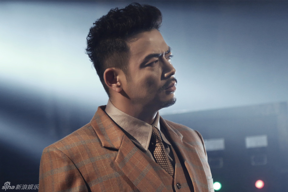 大图 全屏观看 1 / 6 新浪娱乐讯 剧中杨烁饰演的战守安从九曲岭监狱