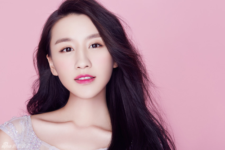 组图:马歌粉色公主系写真尽显清纯娇俏_高清图集_新浪网