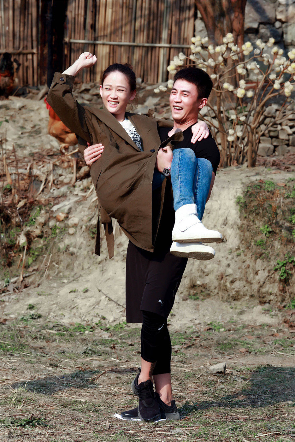 陈乔恩杜淳公主抱