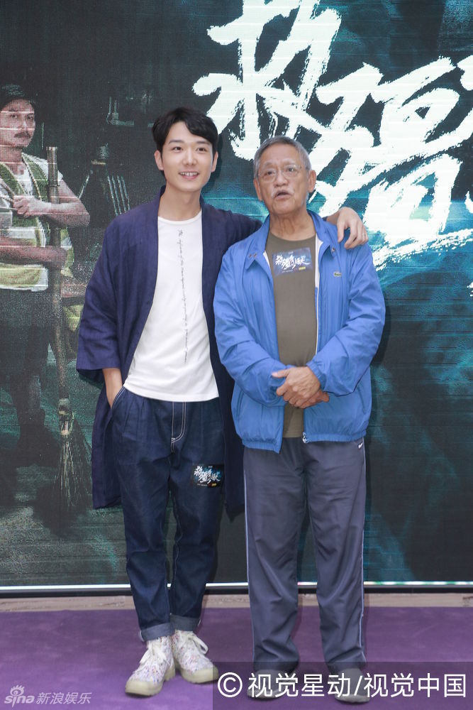 组图:蔡瀚亿新片杀青 监制夏雨称儿子演技进步_高清图集_新浪网