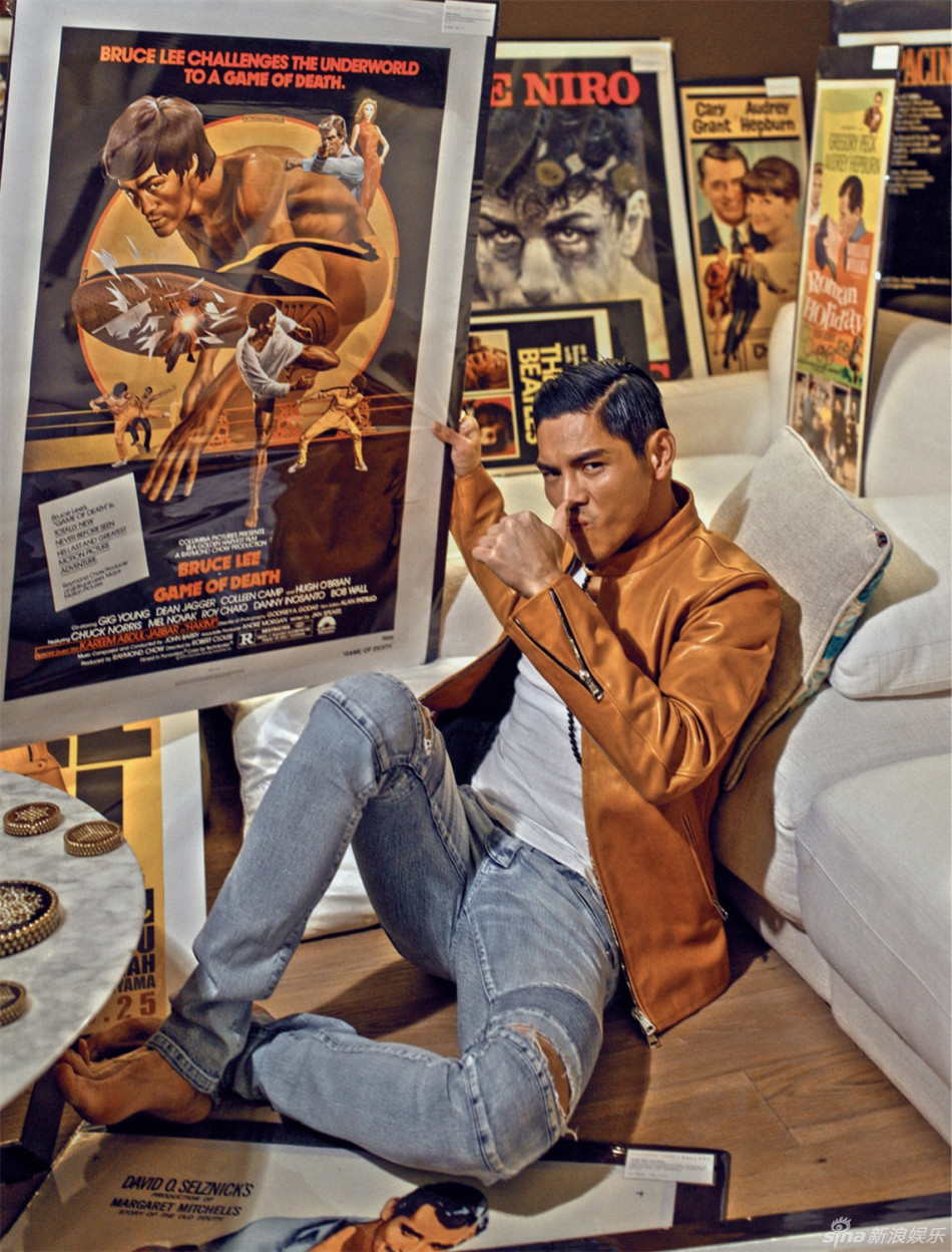 向佐首登日本杂志