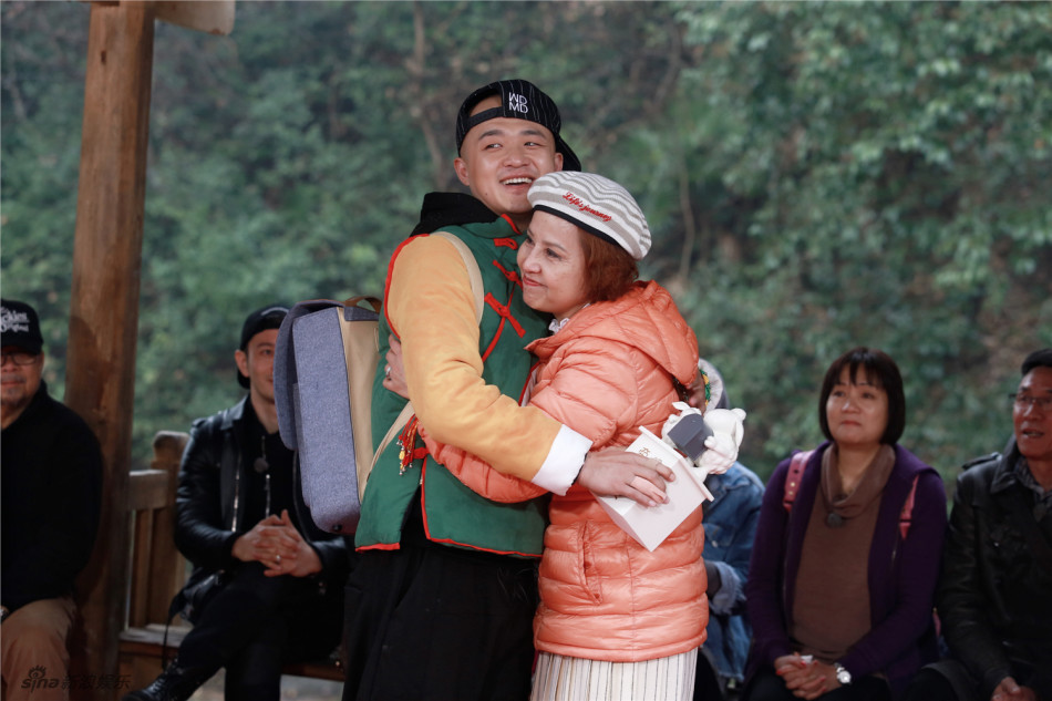 《旋风孝子》大合照