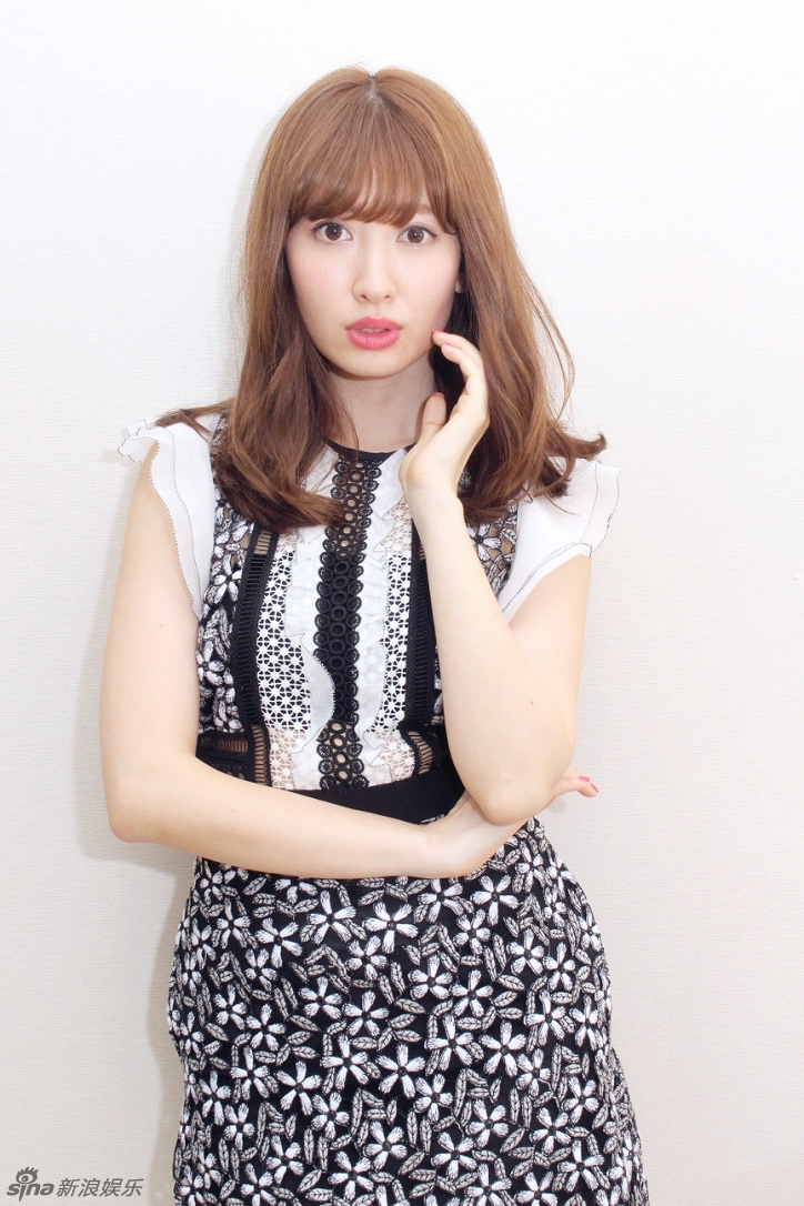 小嶋阳菜赴台举办粉丝见面会