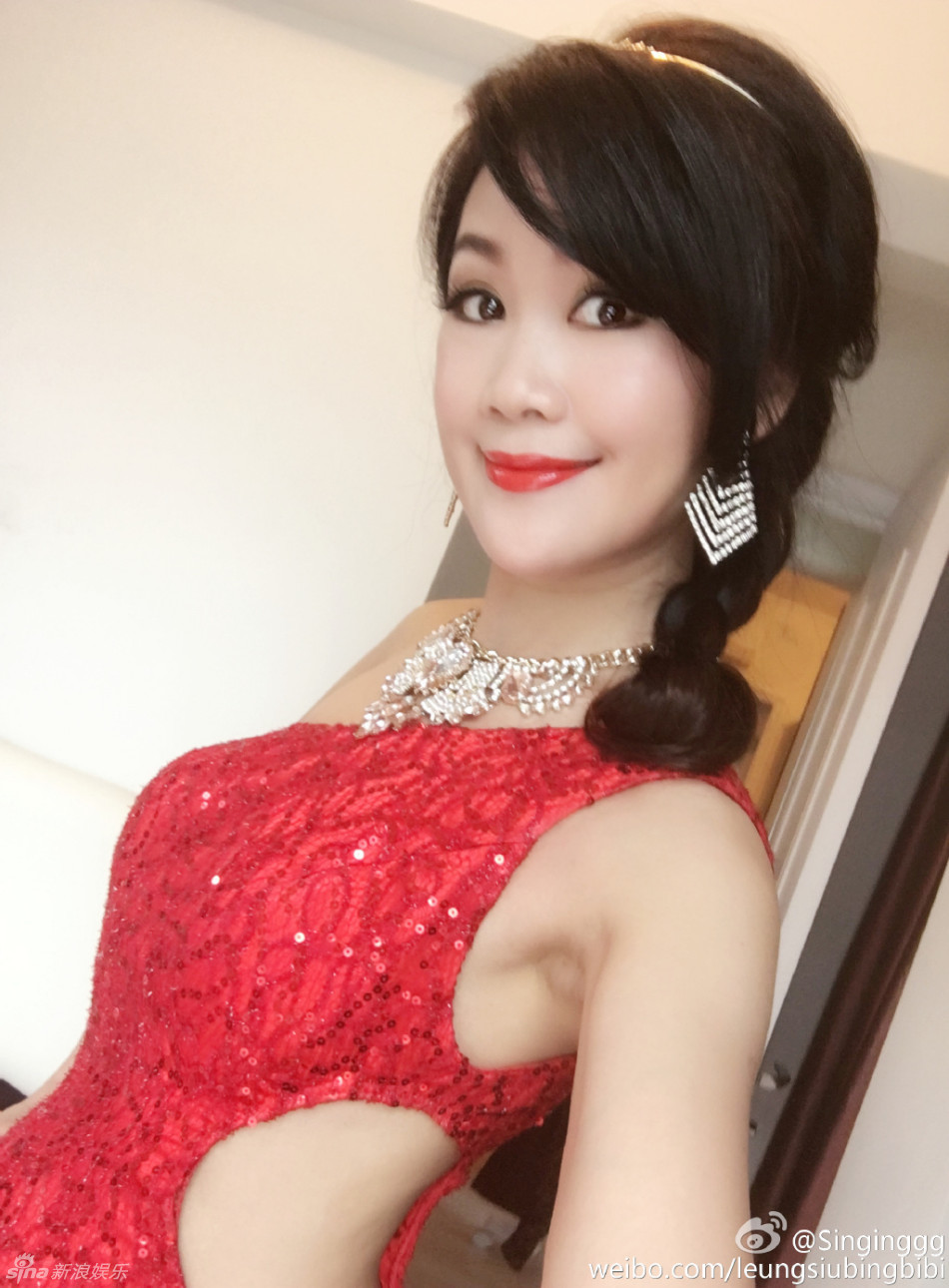 组图:昔日港姐梁小冰变网红脸 旧时青青已不再_高清图集_新浪网