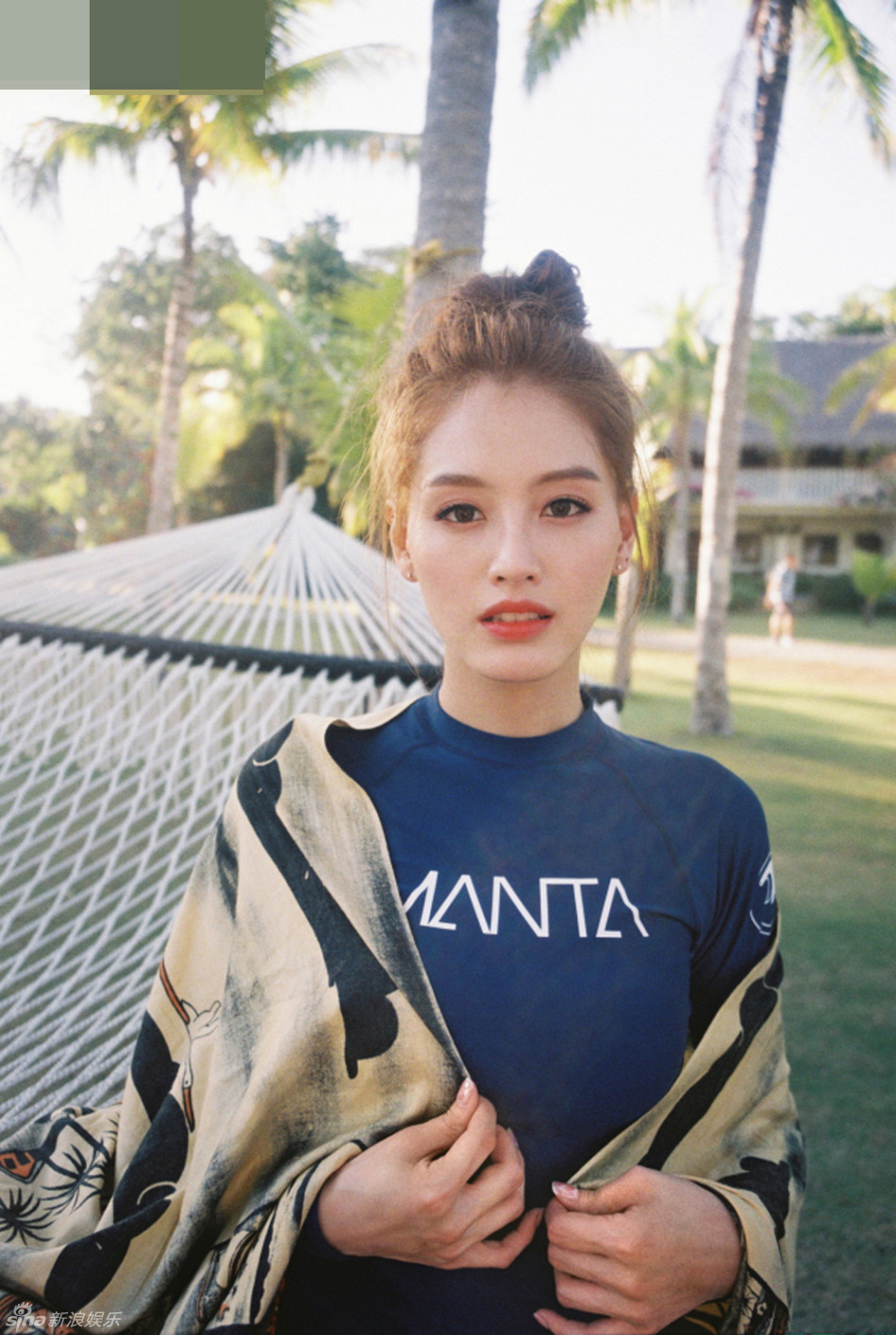 组图:韩星金栽经运动写真 紧衣裹身曲线丰满_高清图集_新浪网