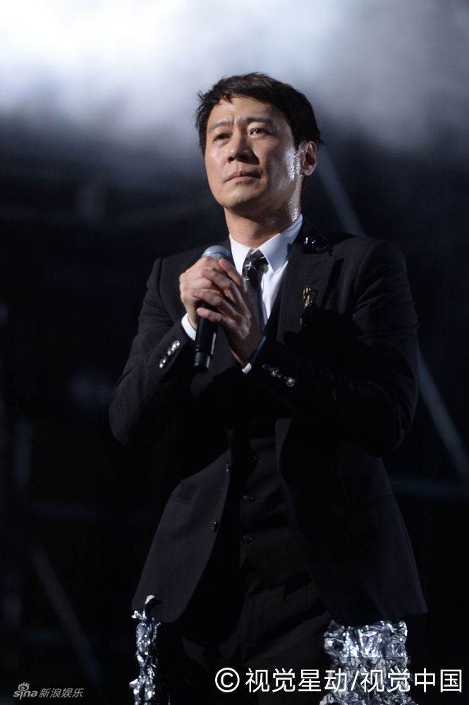 组图:黎明入行30年办演唱会 陈慧琳林依晨捧场_高清图集_新浪网