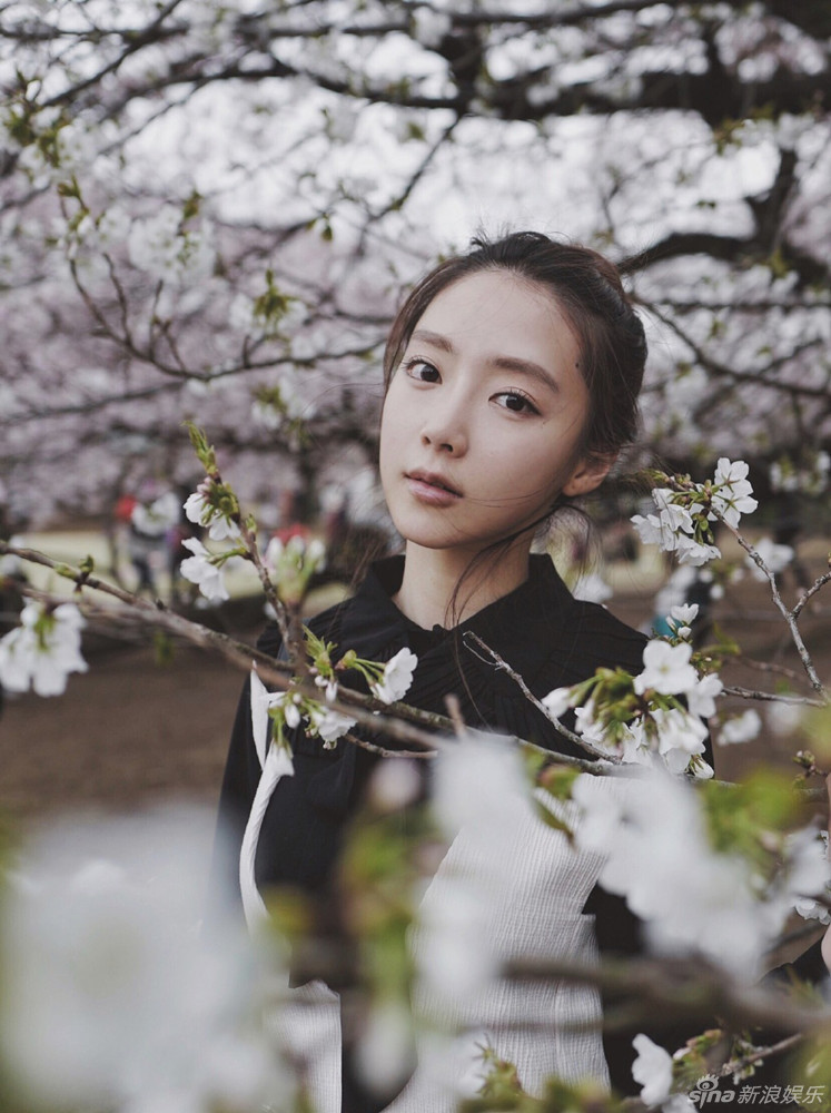 王萌黎活力写真