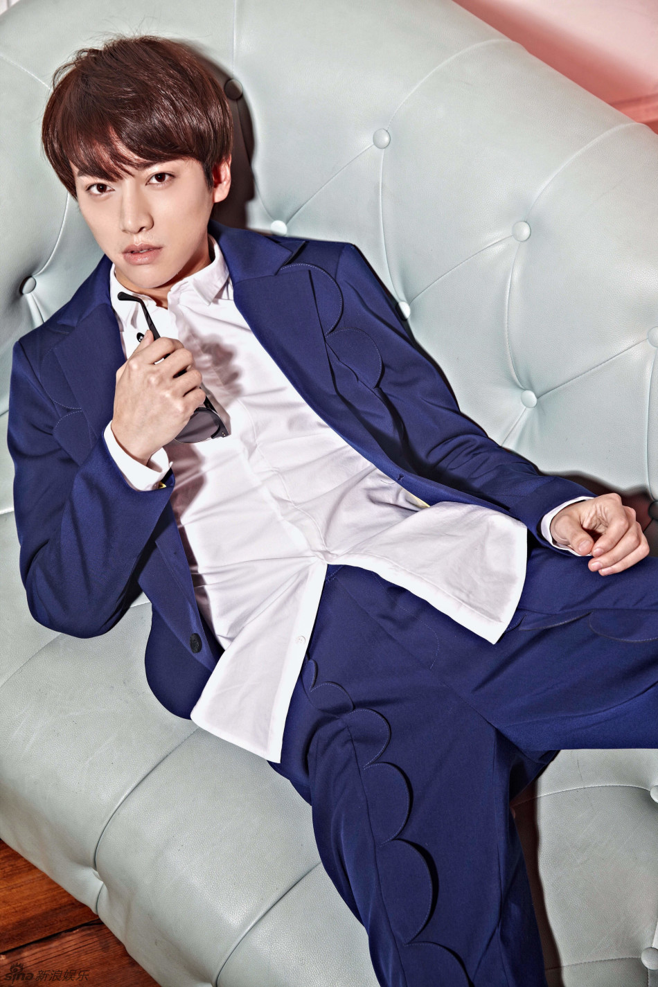 组图:"奇妙男友"徐可曝帅气"撩妹"写真_高清图集_新浪网