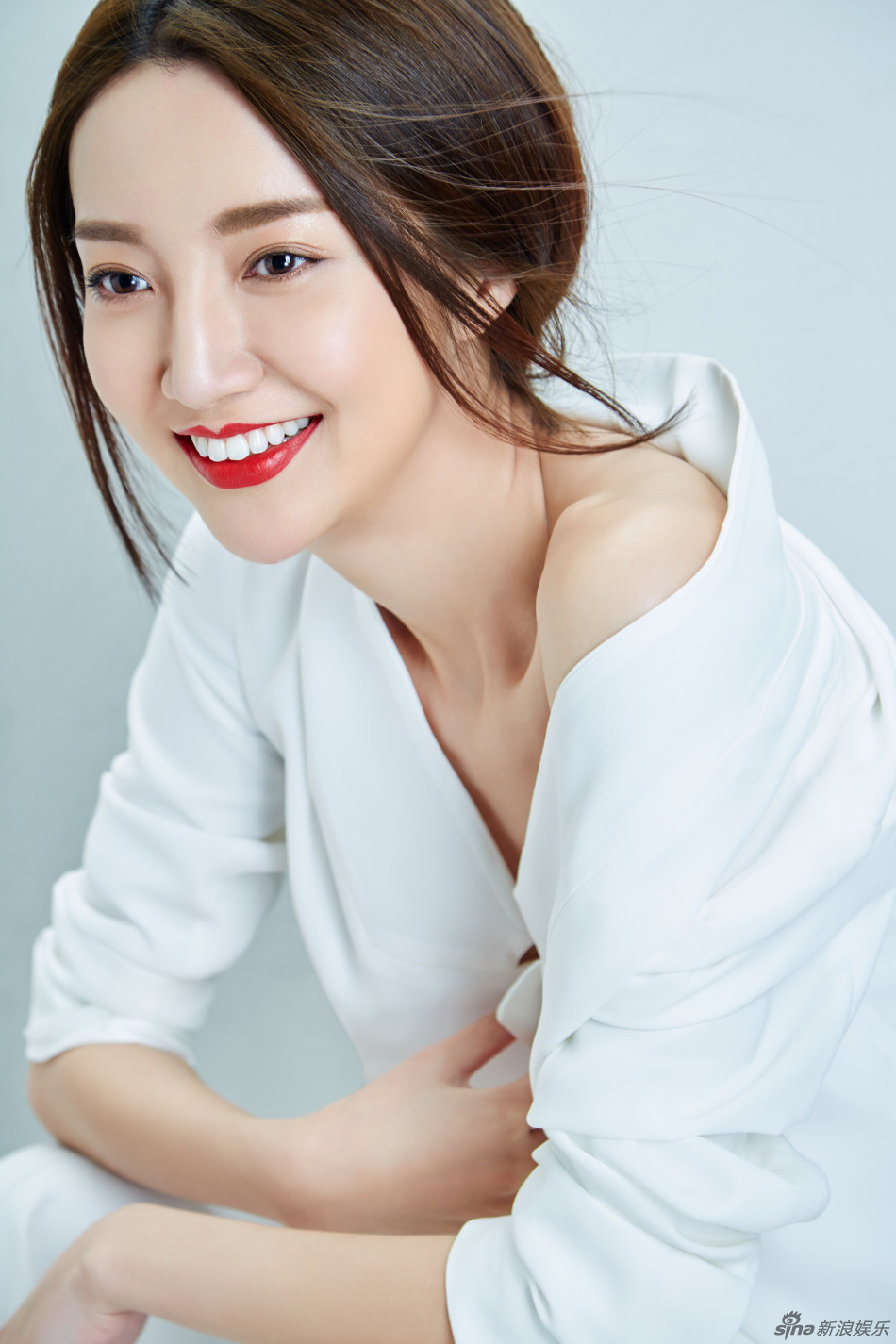 郑雅文大秀性感