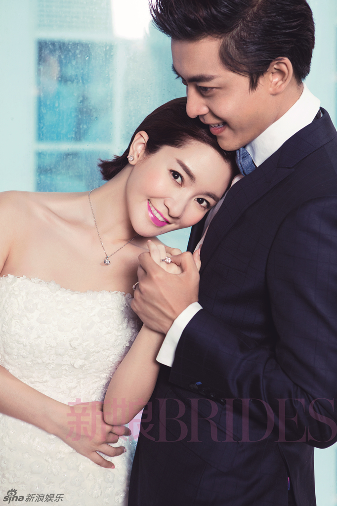 李晟李佳航婚纱大片 永葆初心甜蜜相拥