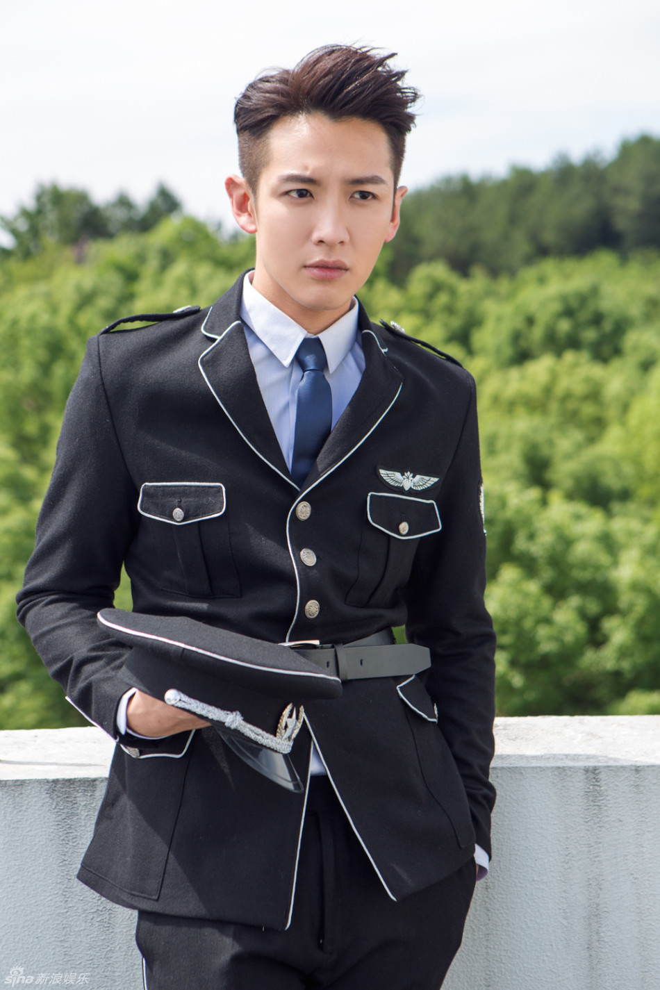 柯震东复出低调拍内地抗战剧 祝福陈妍希