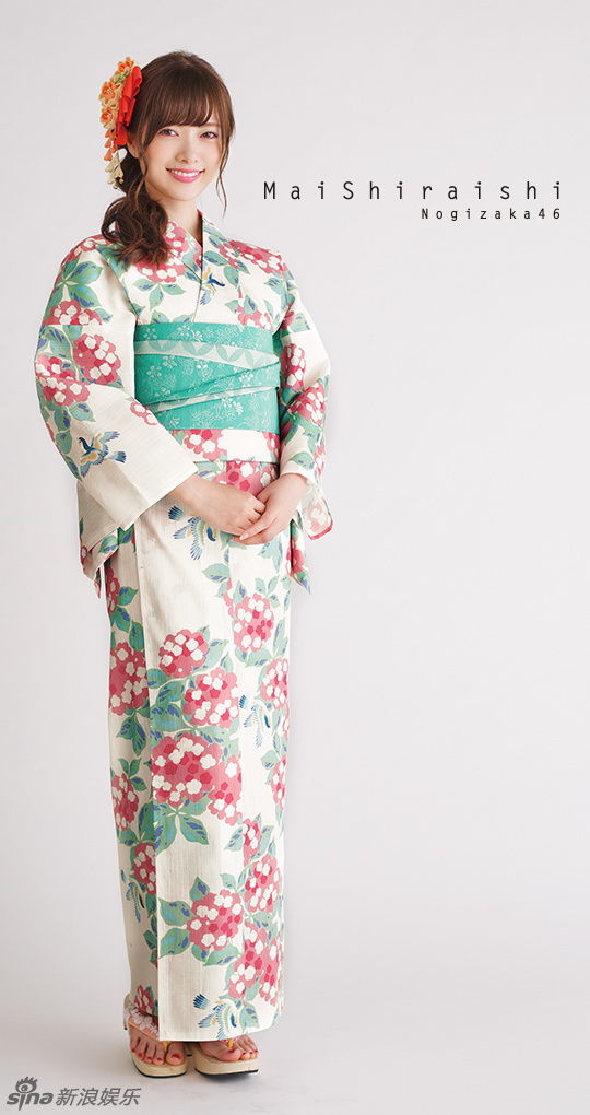 日本女星白石麻衣拍和服写真 高贵端庄