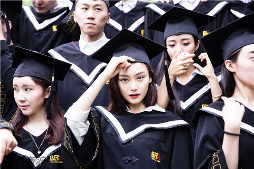 组图:《老炮儿》"小脏辫"尚语贤北电毕业_高清图集_新浪网