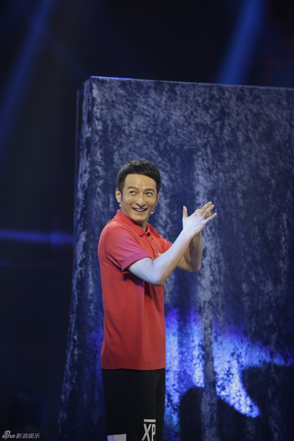 组图:《拜托》李维嘉表情包上线 被调侃腰不好_高清图集_新浪网