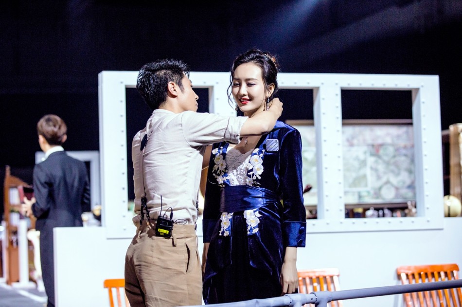 《大侦探》收官 王鸥撒贝宁重温泰坦尼克