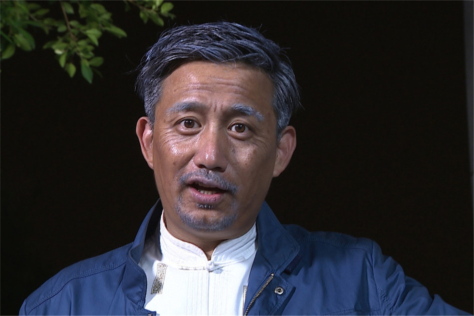 经历了青春的躁动,中年的危机,到了"夕阳红"的阶段.