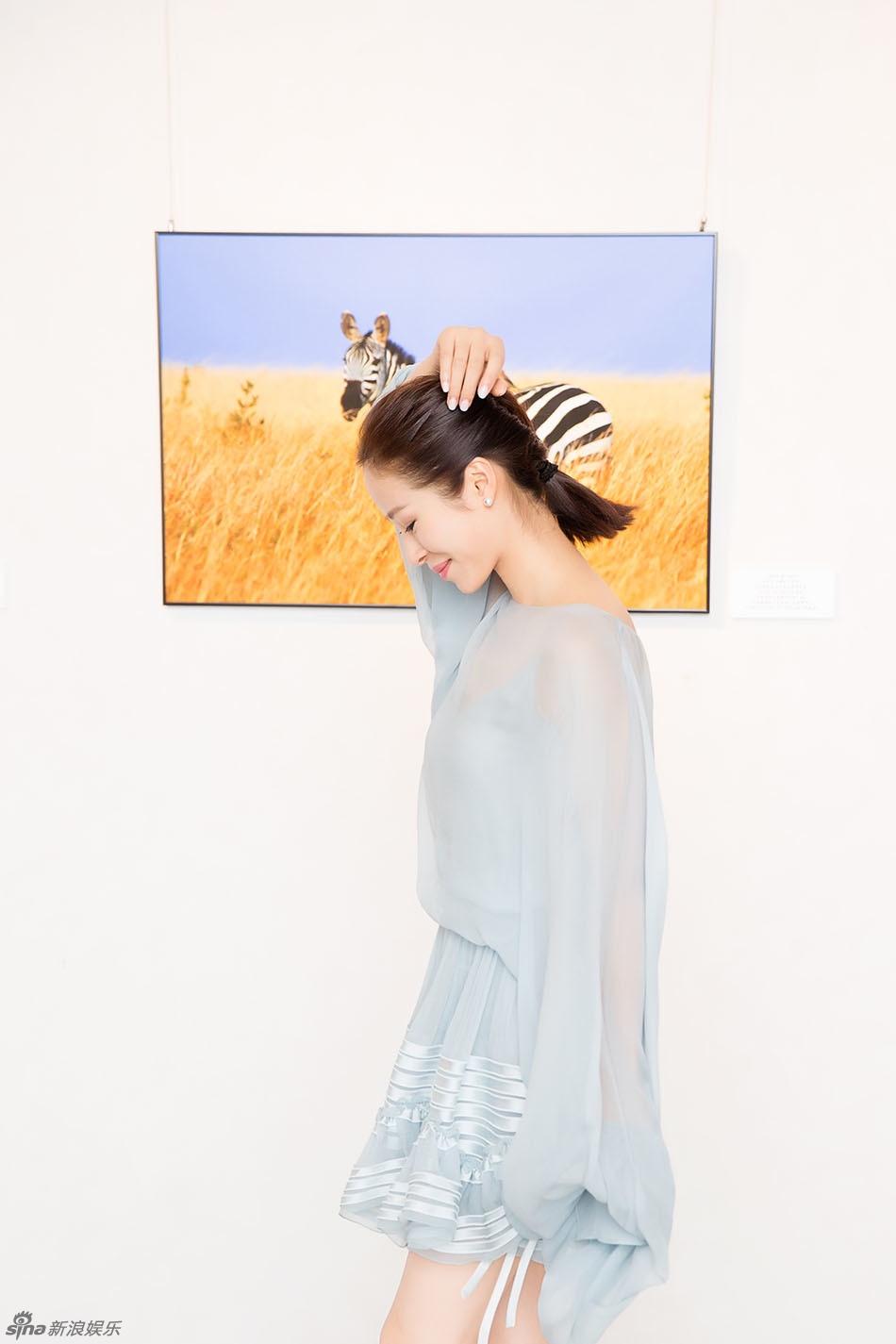 组图:江一燕影展爆棚 自谦不专业重在分享_高清图集_新浪网