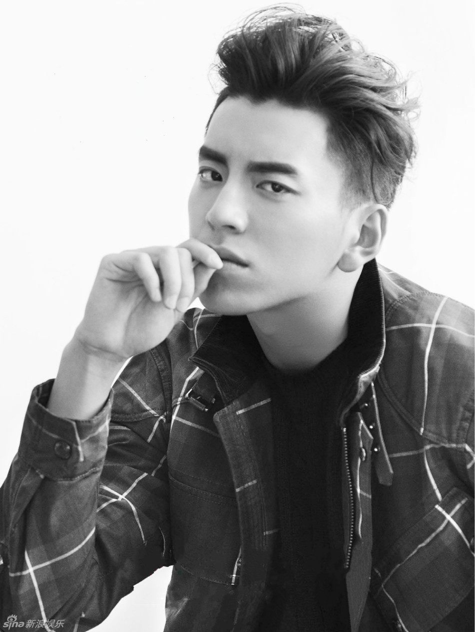 组图:王大陆登时尚杂志封面 完美演绎男神诱惑_高清图集_新浪网