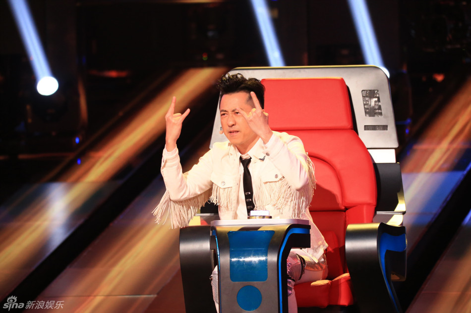 新浪娱乐讯 曾经的"姐弟联盟"在全新的"新歌声"中