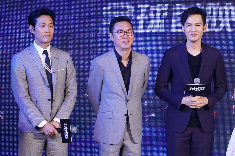 组图:钟汉良撒娇诉苦一直被打 李政宰:你欠揍_高清图集_新浪网