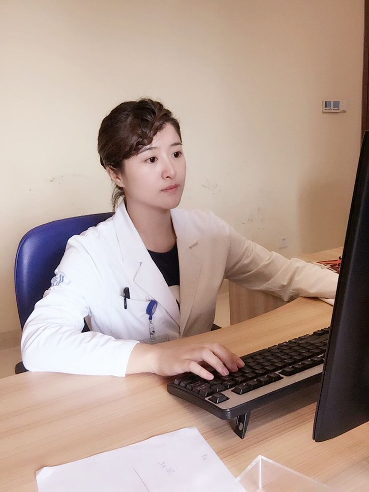 组图:网曝杭州最美女医生 看了让人想打针_高清图集_新浪网