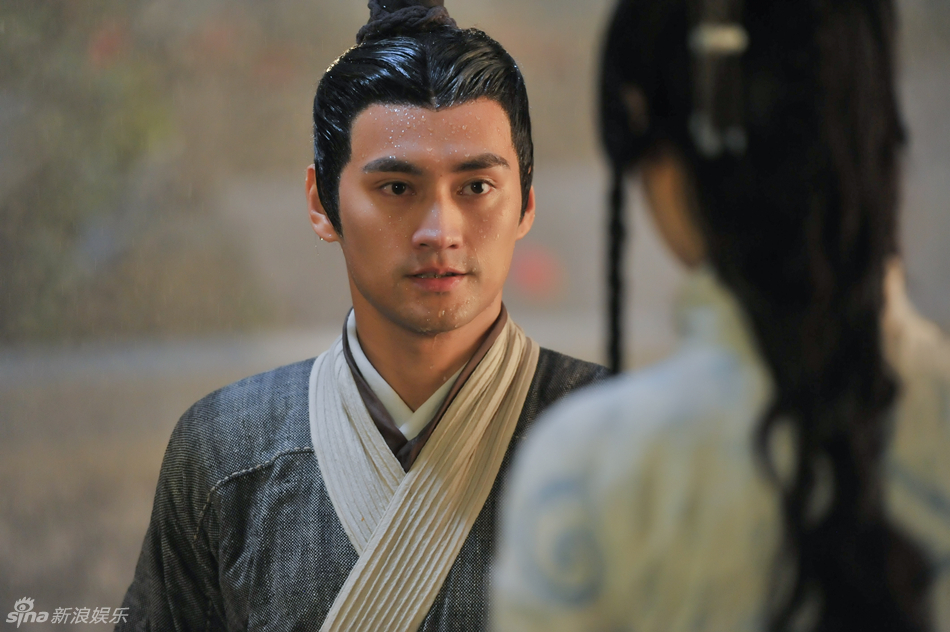 组图:《秀丽江山》深情剧照 袁弘雨中求婚_高清图集_新浪网