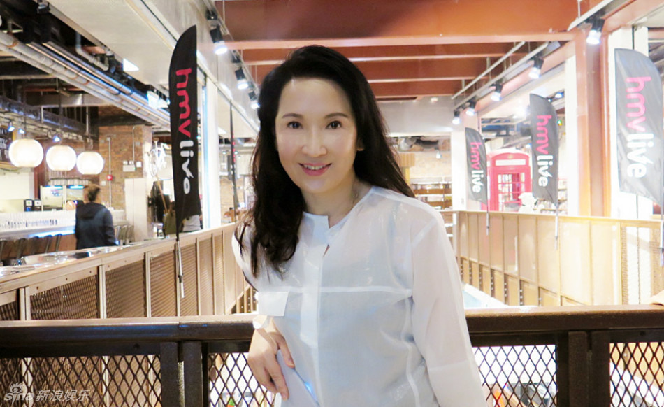 组图:53岁观音携女现身 女儿被赞最美星二代_高清图集_新浪网