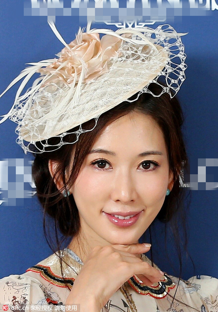 贵族帽印花裙!林志玲甜美性感