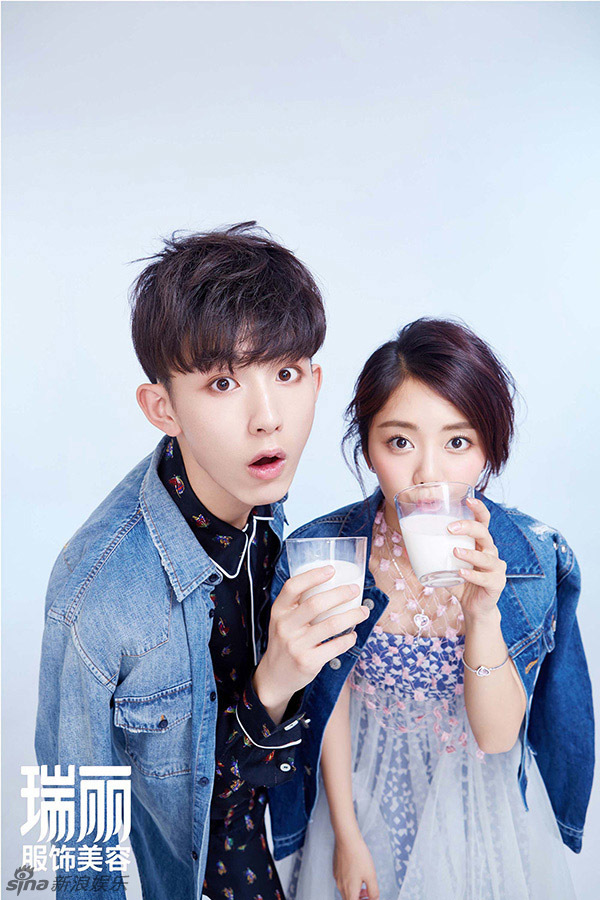 组图:郭俊辰谭松韵情人节大片 90后cp甜蜜日常_高清图集_新浪网