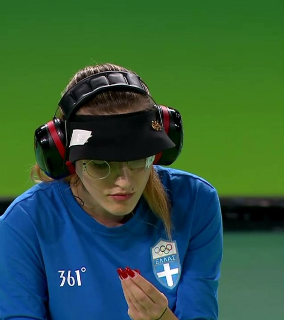 组图:希腊美女枪手奥运夺冠 身材高挑气质出众