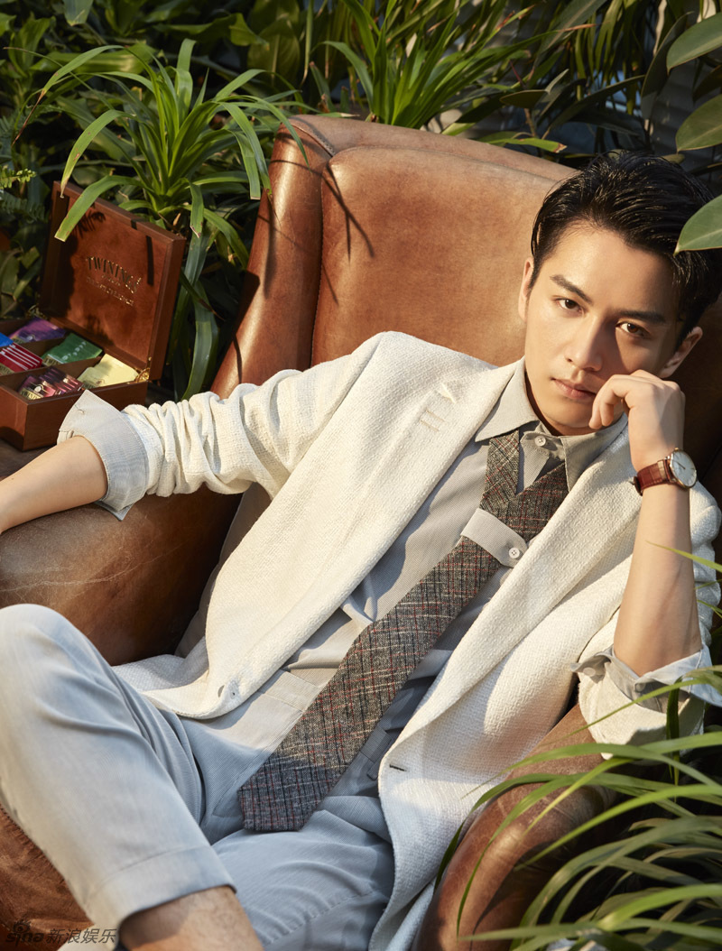 扫码关注@娱乐有饭 和wx号"星速客shoot"