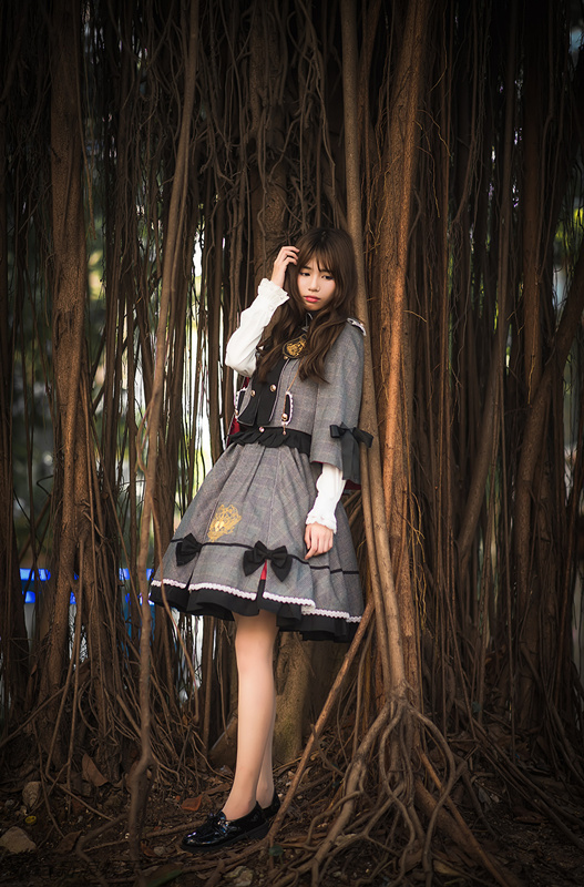 组图:1931徐枭柔秋日写真曝光 尽显英气范儿_高清图集_新浪网