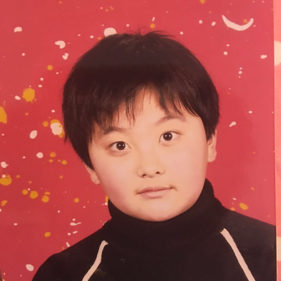 组图:童星牛骏峰上演逆袭 小胖哥变帅气小伙_高清图集_新浪网