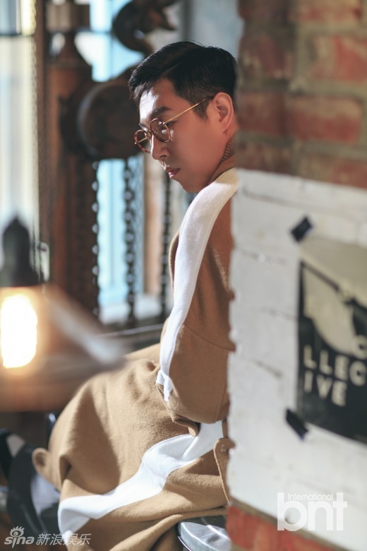 新浪娱乐讯 近日,韩国艺人金永哲携手bntnews拍摄了一组时尚写真.