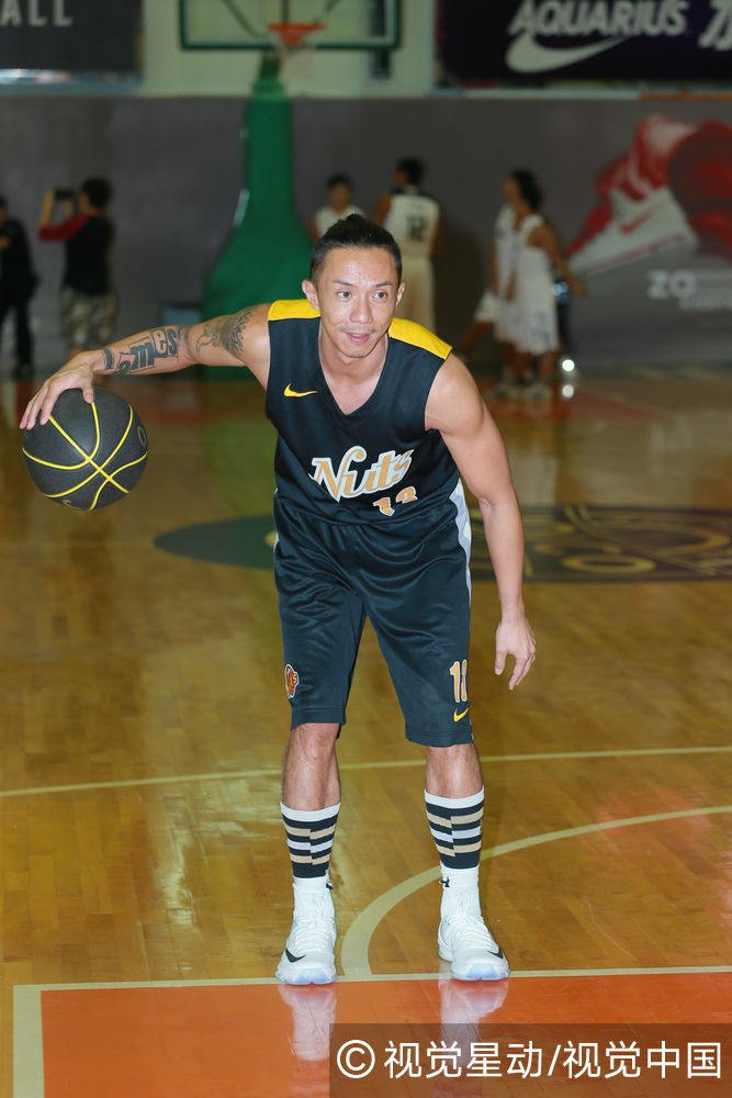 组图:张继聪宣布老婆怀孕 自曝预感二胎是女儿_高清图集_新浪网