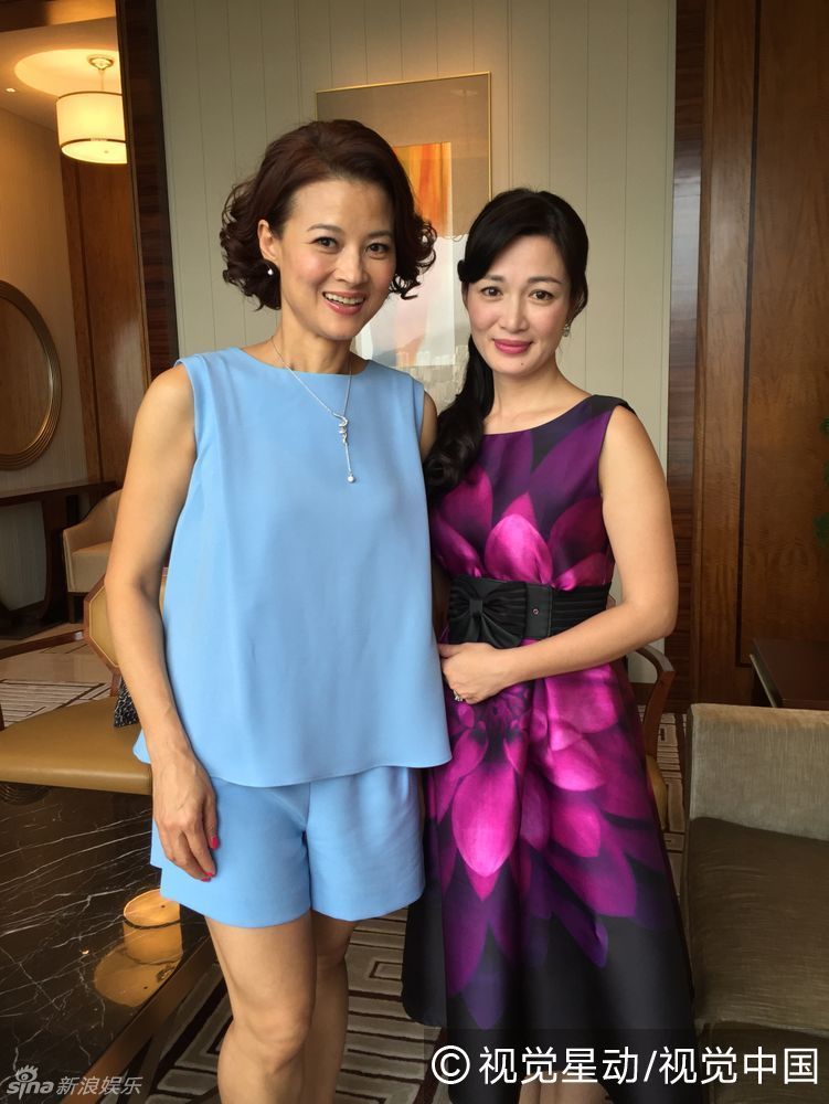 由黎燕珊主持,最新一期中,珊姐找来最近闪嫁八亿富豪的陈少霞担任嘉宾