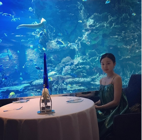 组图:清纯水娃娃!马龙绯闻女友夏露娇俏动人_高清图集_新浪网