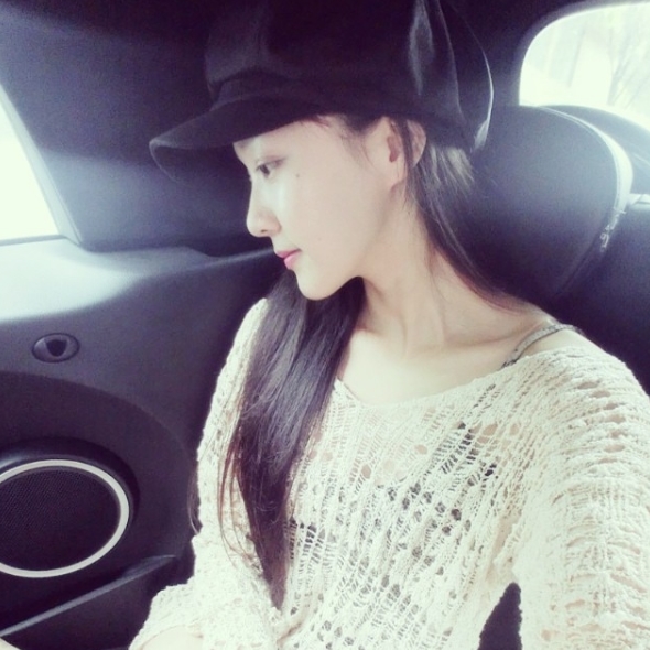 组图:清纯水娃娃!马龙绯闻女友夏露娇俏动人_高清图集_新浪网