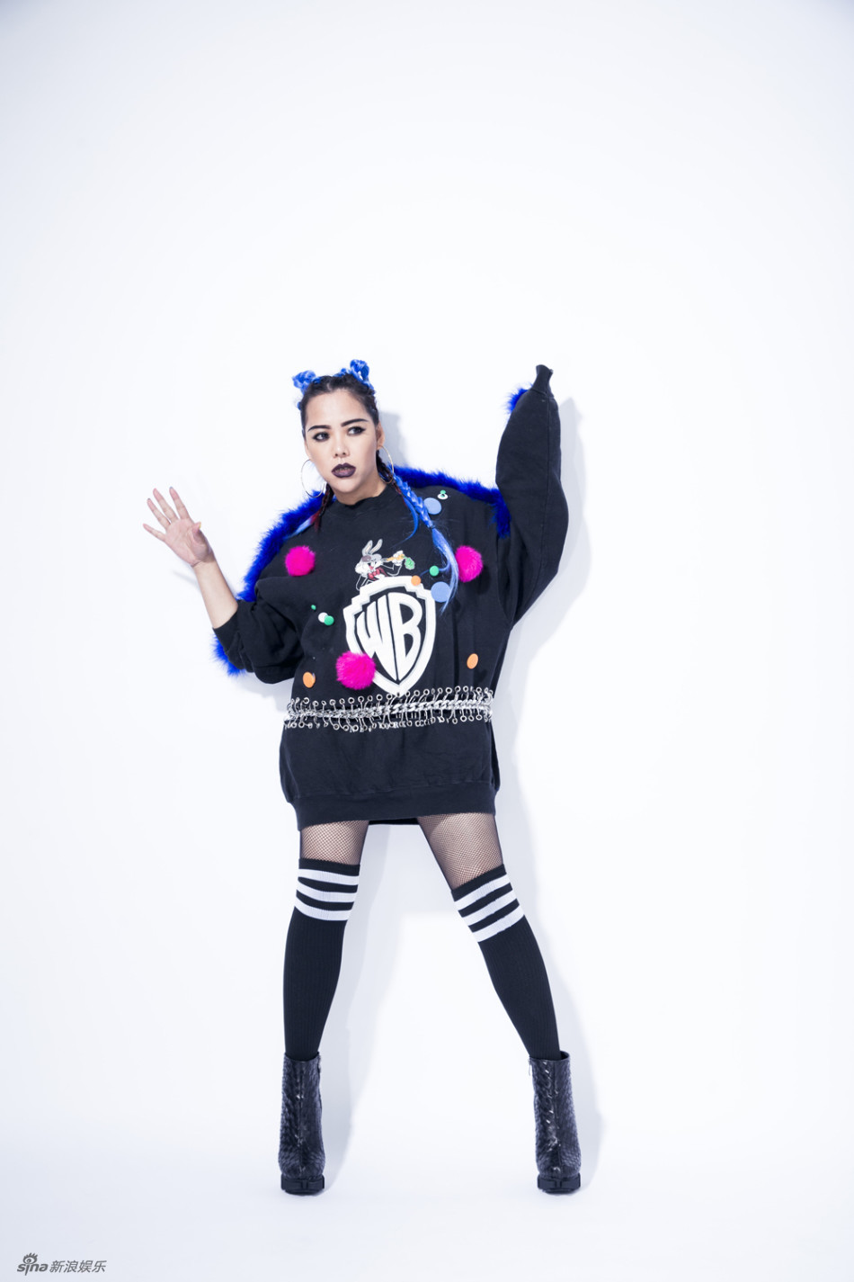 组图:张惠春写真玩转童趣 彰显个性却萌味十足_高清图集_新浪网